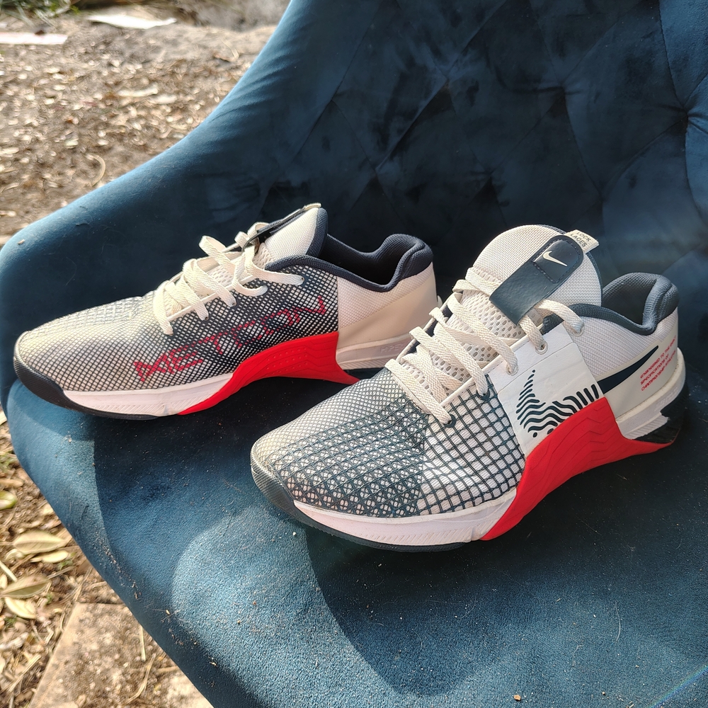 Nike Men's Athletic Shoes - White, Red, and Black
